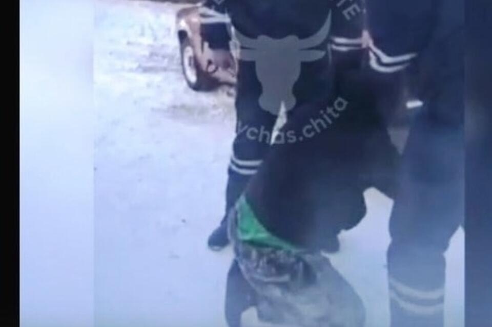 СК начал проверку после конфликта экипажа ГИБДД и водителя «ВАЗа»