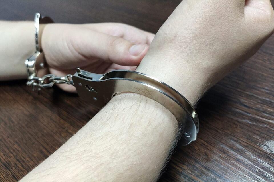 Житель Нерчинска задержан по подозрению в изнасиловании 9-летней девочки (18+)