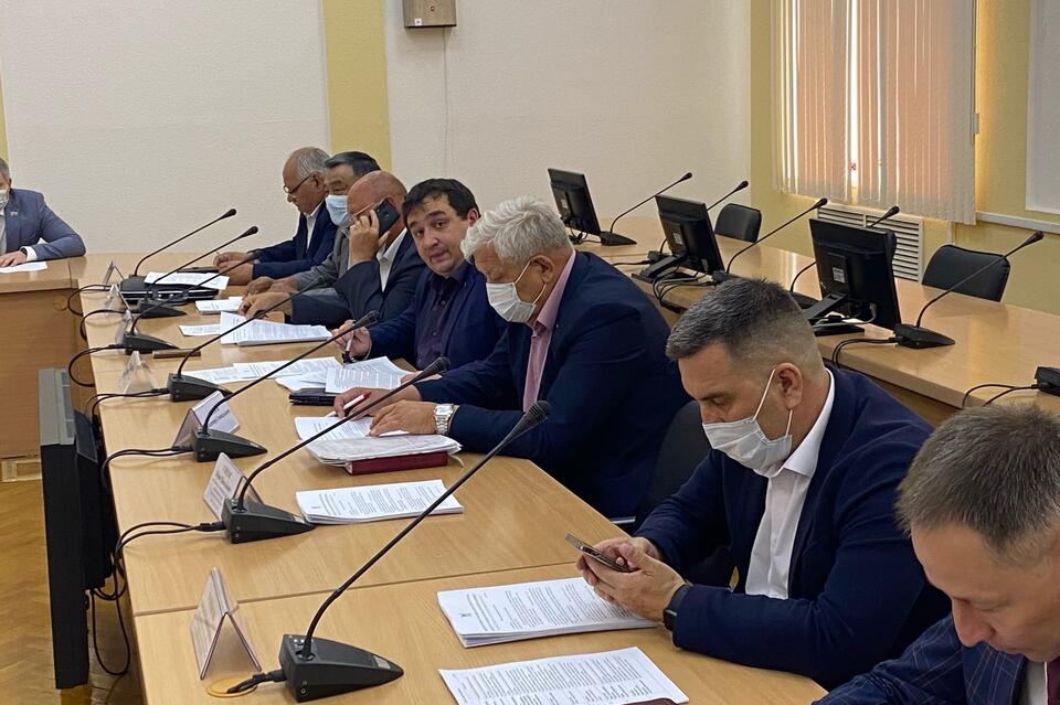 Депутаты раскритиковали работу правительства с инвестиционными проектами в Забайкалье