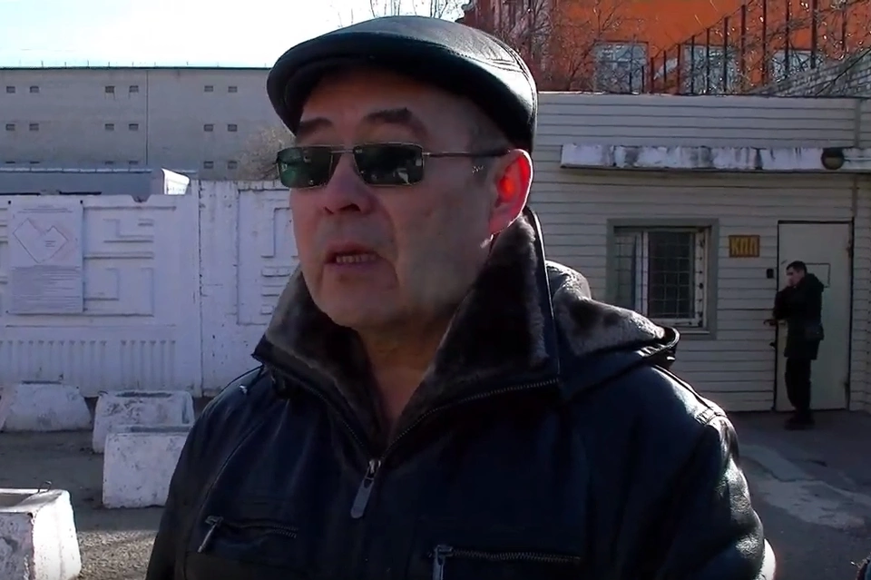Шамсутдинов сказал отцу, что расстрелял сослуживцев из-за дедовщины