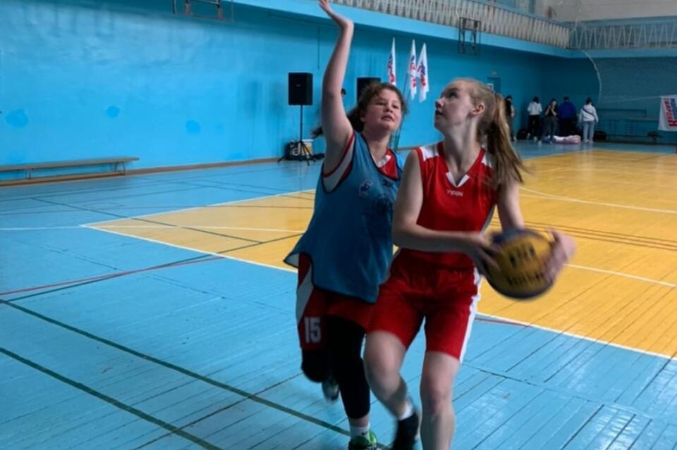 В Чите прошёл фестиваль дворового баскетбола