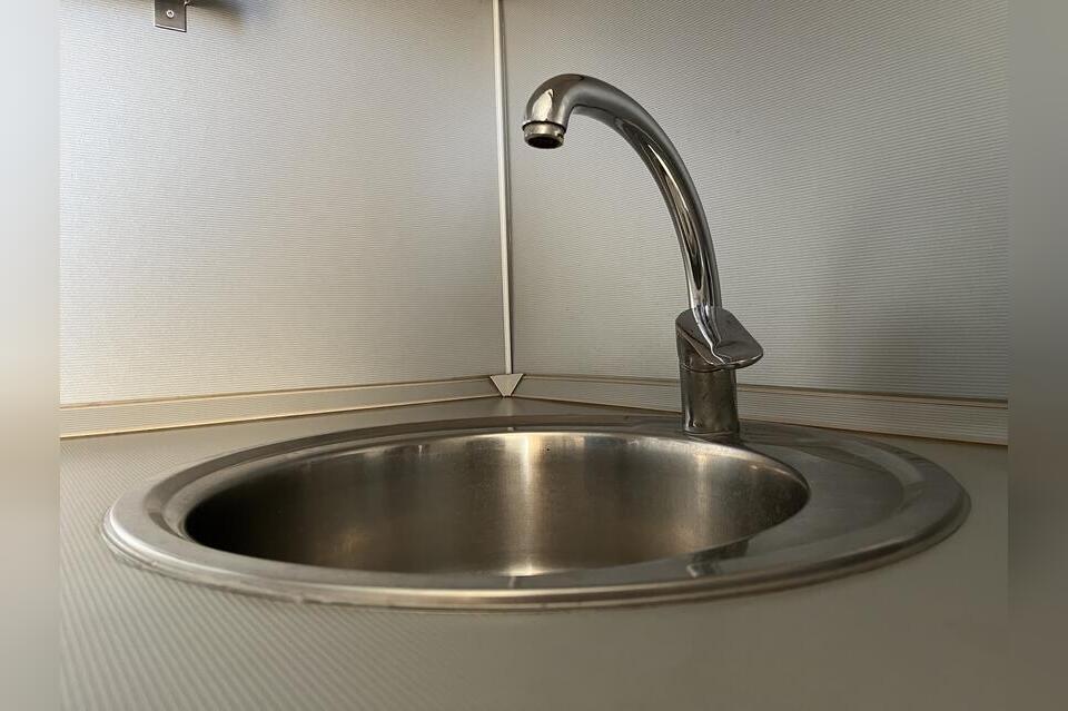 Читинцы пожаловались Осипову на ржавую воду из кранов