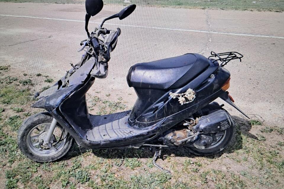 Два подростка на мопеде пострадали в ДТП