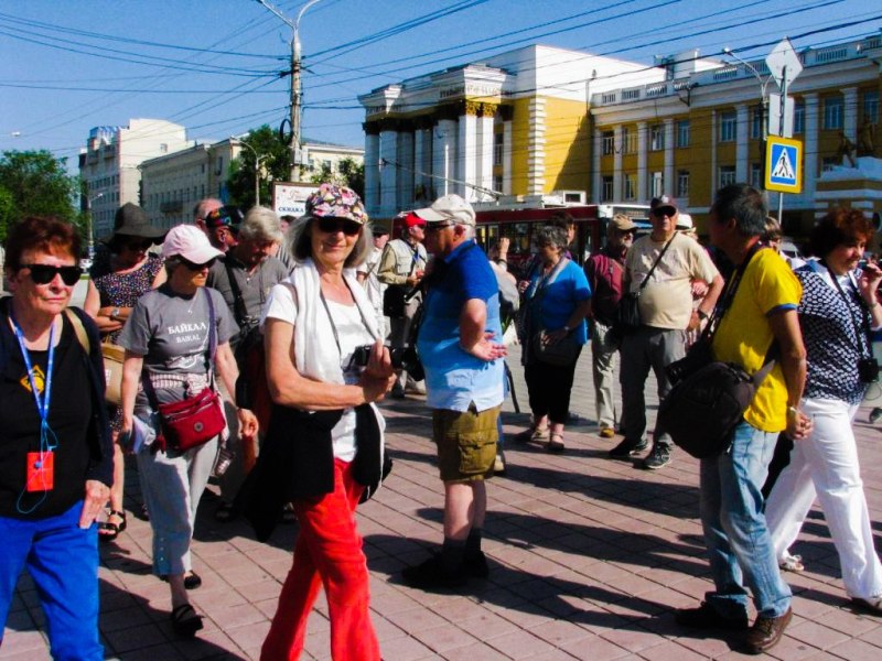 Читу посетили 37 французов в рамках путешествия через всю Россию
