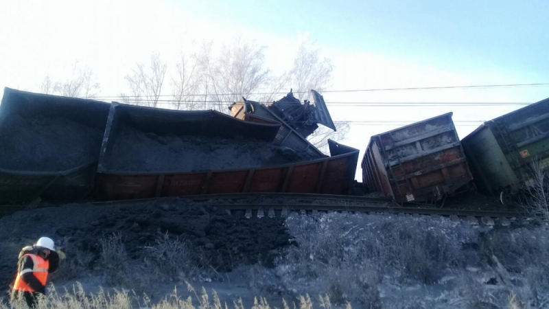 Поезда «идут по графику» - в ЗабЖД прокомментировали сход вагонов в Иркутской области