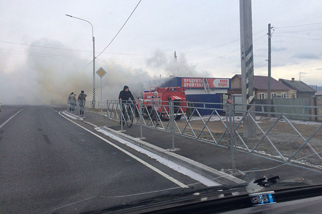 Пожарные потушили возгорание в продуктовом магазине в Читинском районе