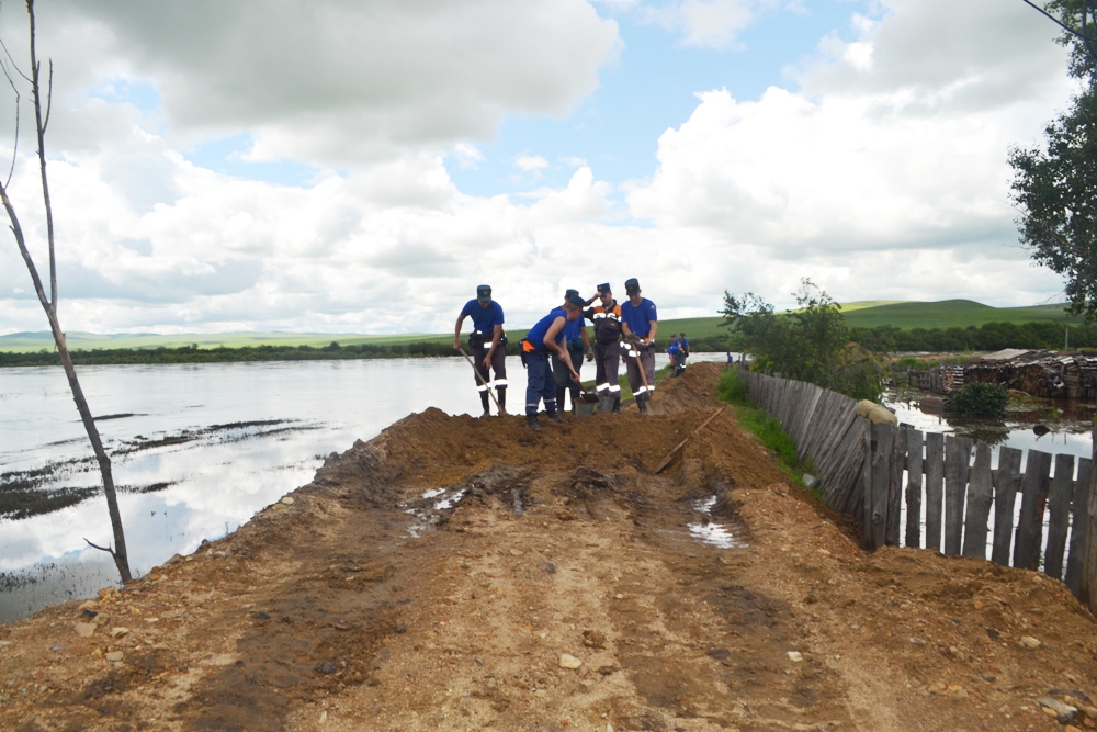 Михайлов: Проблем слишком много, но решать их надо быстро