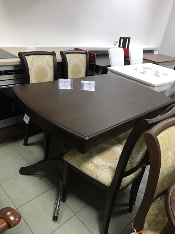 Салон «Мир столов» дарит скидки и рассрочку при покупке кухни, стола и стульев