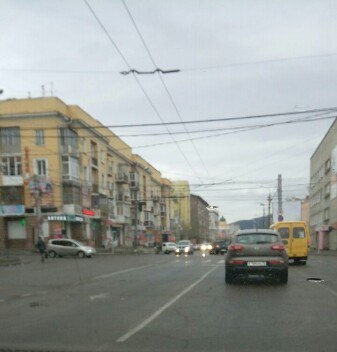 Два ДТП произошли в Чите на перекрестке с неработающим светофором