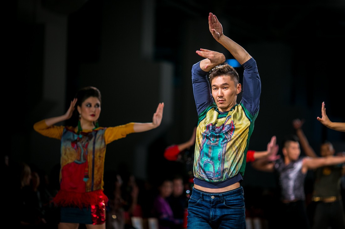 Бурятские и монгольские дизайнеры представили свои коллекции в Улан-Удэ