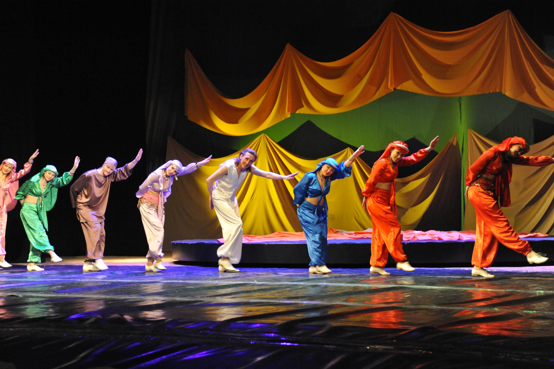 Более тысячи детей получат подарки весом 1,6 кг на Губернаторских ёлках в Чите