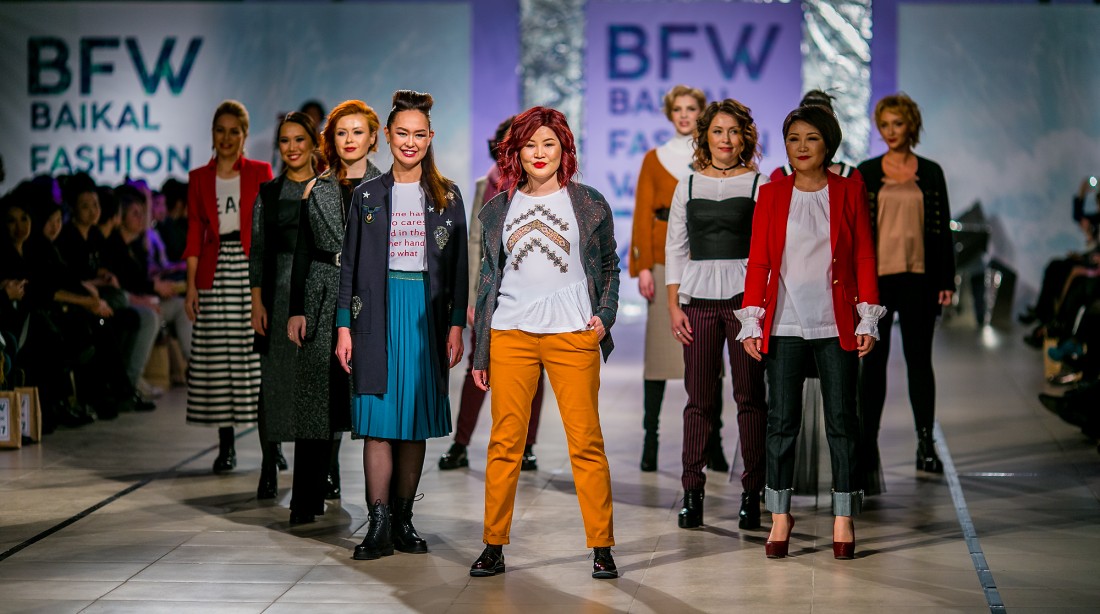 Бурятские и монгольские дизайнеры представили свои коллекции в Улан-Удэ