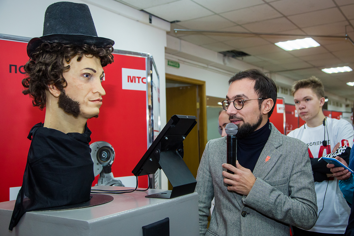 «Поколение М». Большие возможности маленьких и немаленьких детей