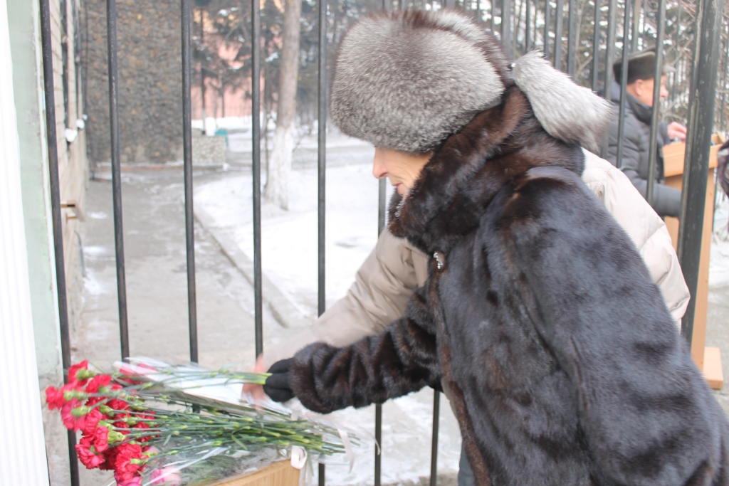 Мемориальную доску в память о ветеране Патрушеве открыли в Чите