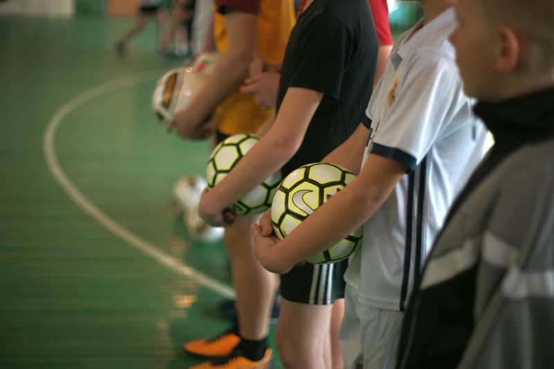 СУЭК профинансировала ремонт спорткомплекса в Дровяной