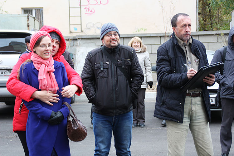 Обманутые дольщики получили ключи от квартир в новостройке от компании «РУС»