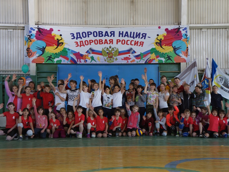 СУЭК профинансировала ремонт спорткомплекса в Дровяной