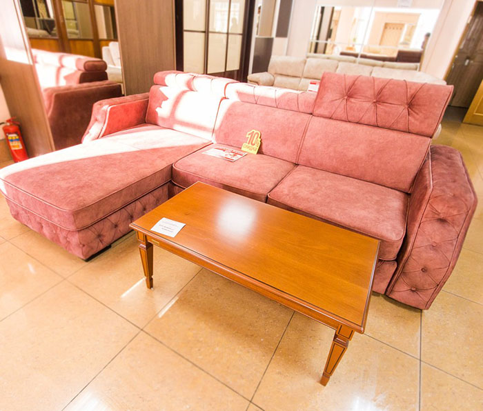 Новогодняя распродажа стартовала в «Ренессансе» и «Народной мебели» в Чите