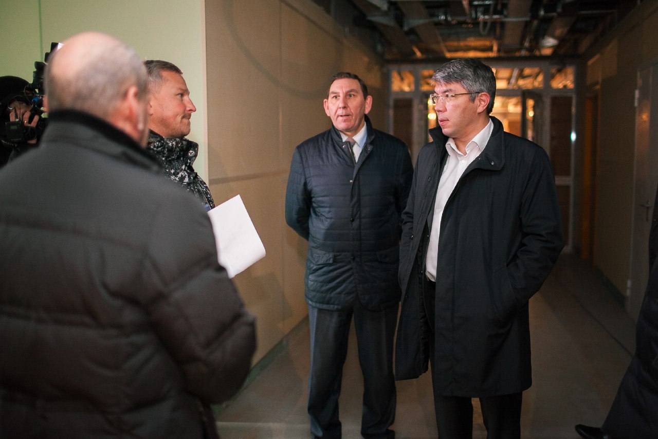 Глава РБ провёл совещание по строительству перинатального центра в Улан-Удэ