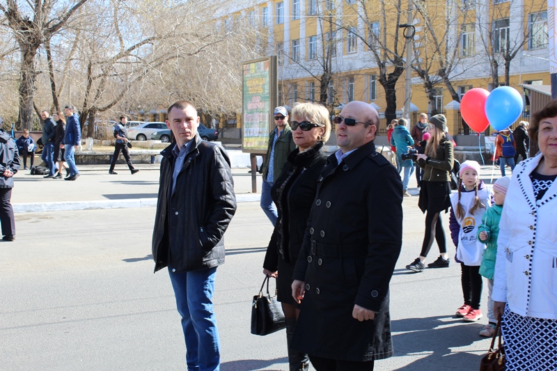Лапушкин, Гнатышен и Афицинский возглавили колонну «Партии Дела» на Первомае