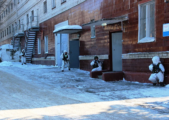 Военные объекты защитили от условных террористов в Забайкалье