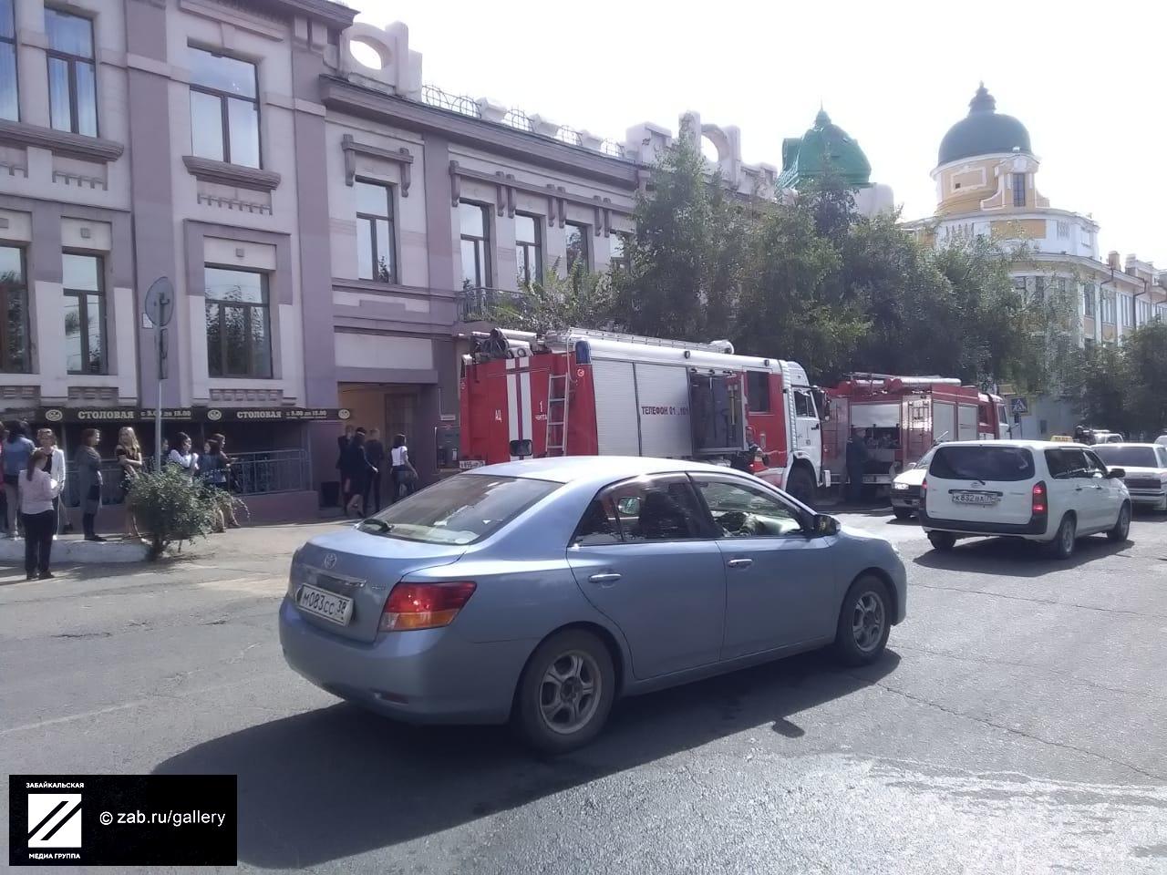 Студентов и сотрудников «Нархоза» эвакуировали в Чите