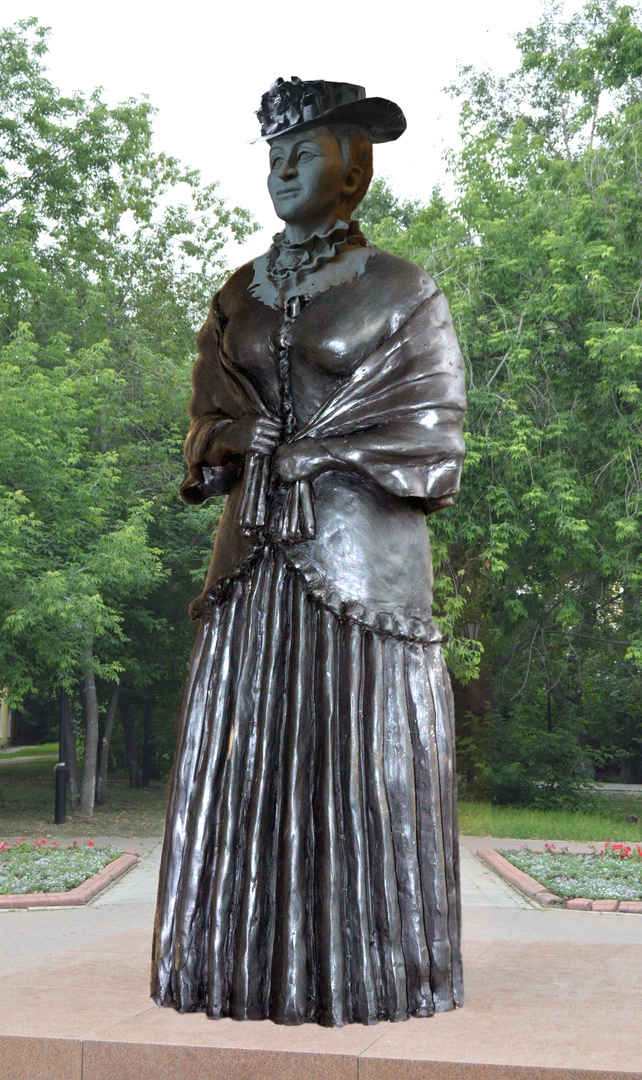 На скульптуру устроительницы сада Бутиных Мауриц из 250 осталось собрать 23 т р