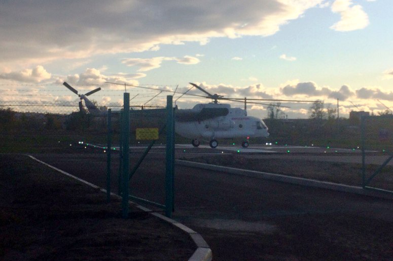 Вертолет с пострадавшими при обрушении ж/д моста прибыл в Читу