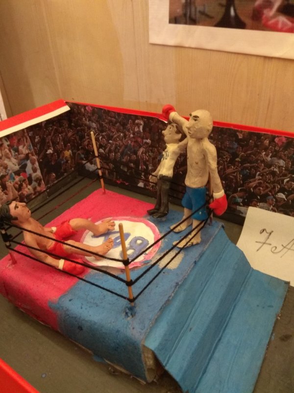 Школьники и родители – участники проекта «Успешная школа – успешное будущее» получили дипломы и подарки