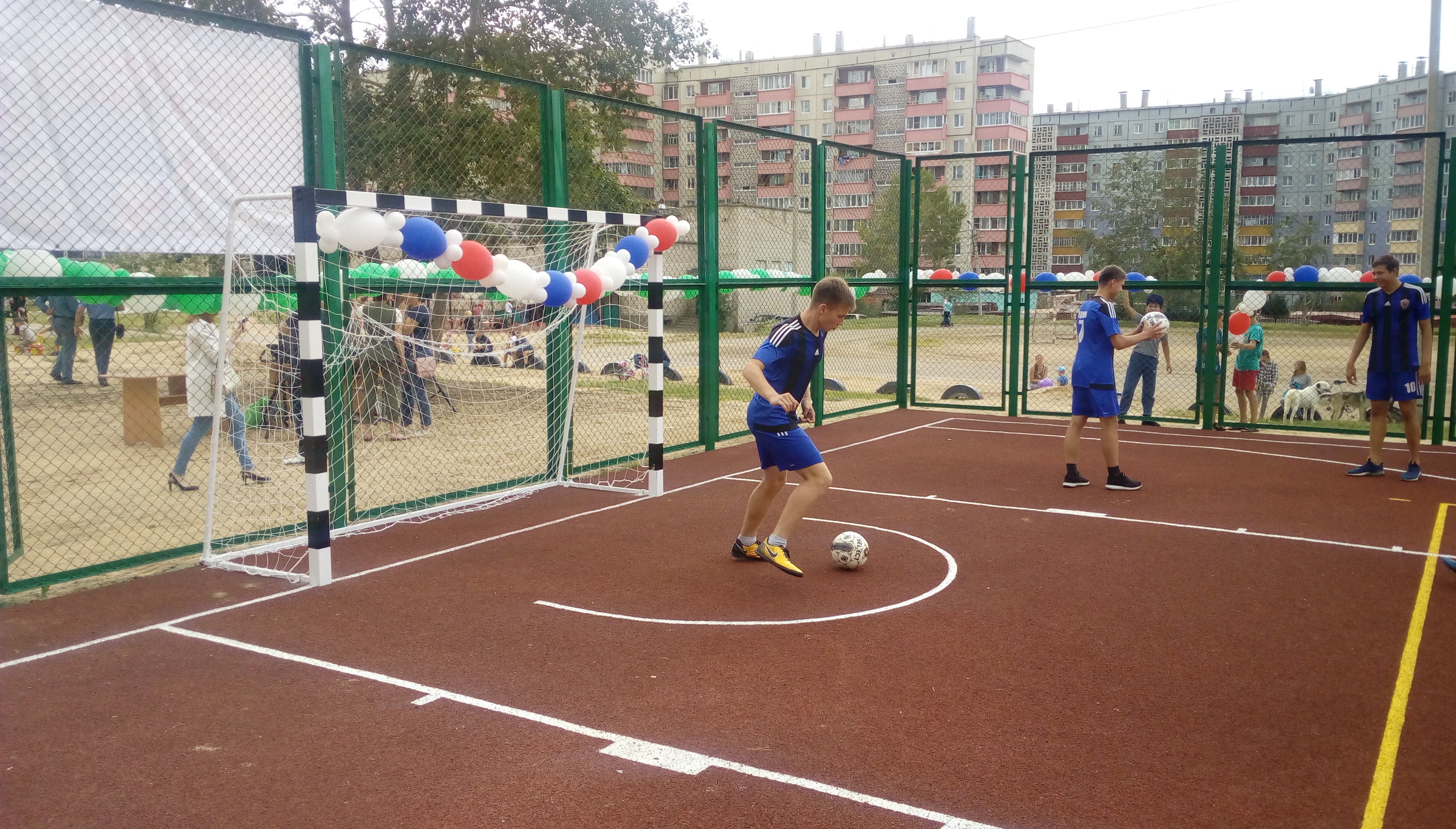 Новую спортплощадку открыли в школе №27 в Чите в рамках губернаторского проекта