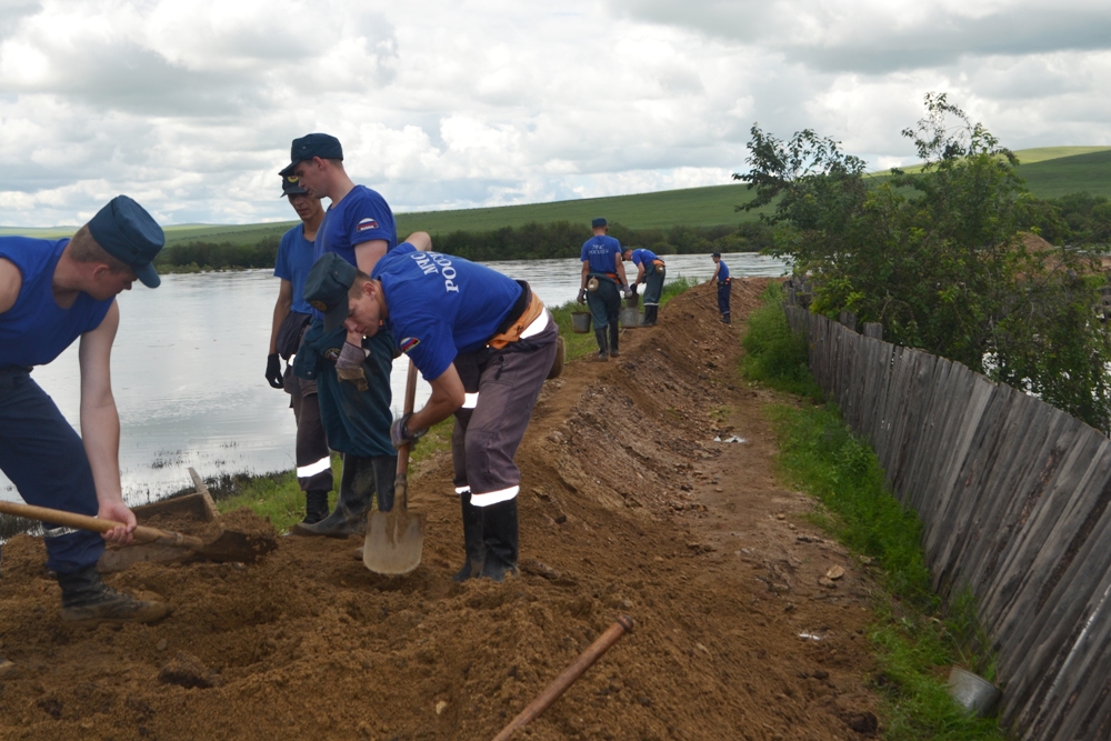 Михайлов: Проблем слишком много, но решать их надо быстро