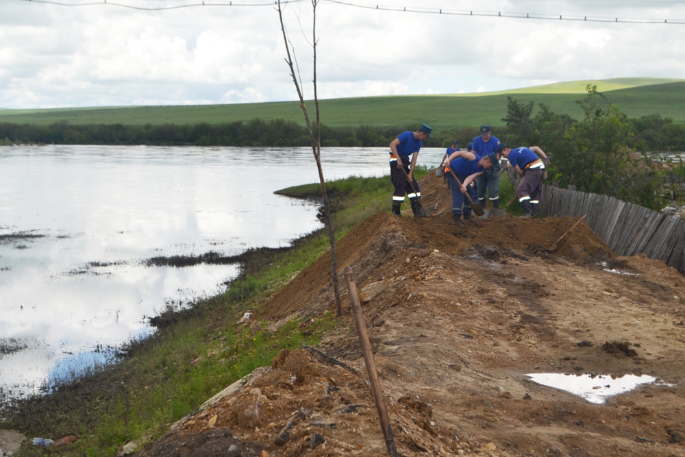 Михайлов: Проблем слишком много, но решать их надо быстро