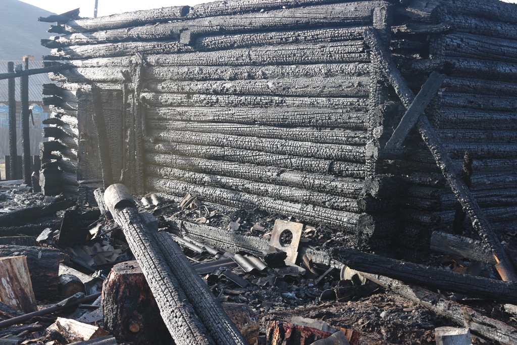 Забайкалец поджёг дом, чтобы вернуть бывшую сожительницу