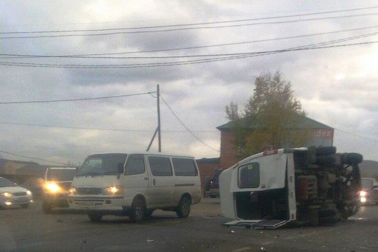 Четверо пострадали в ДТП между маршруткой и МАЗом в Чите