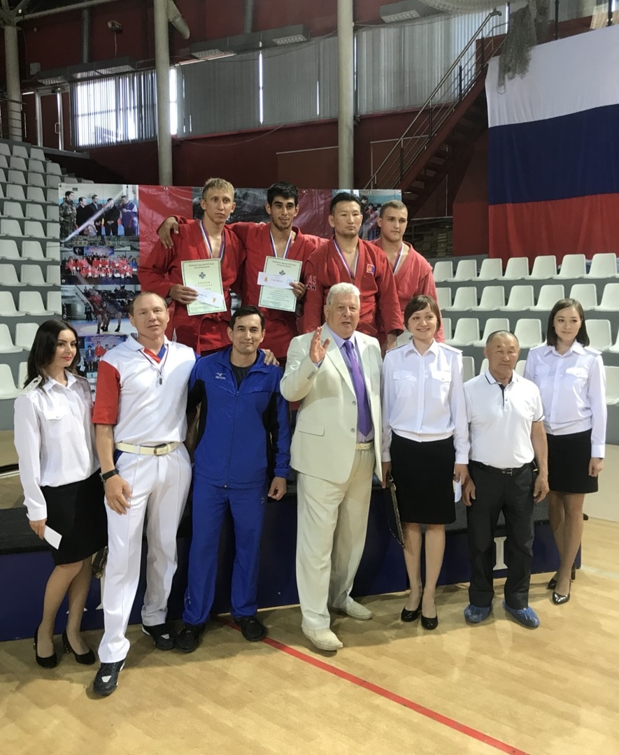 Два забайкальца стали победителями на турнирах по самбо в Бурятии