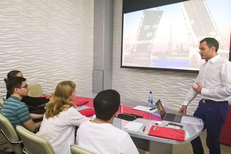 Двухдневный семинар по имплантологии провела «Медикс Группа» в Чите