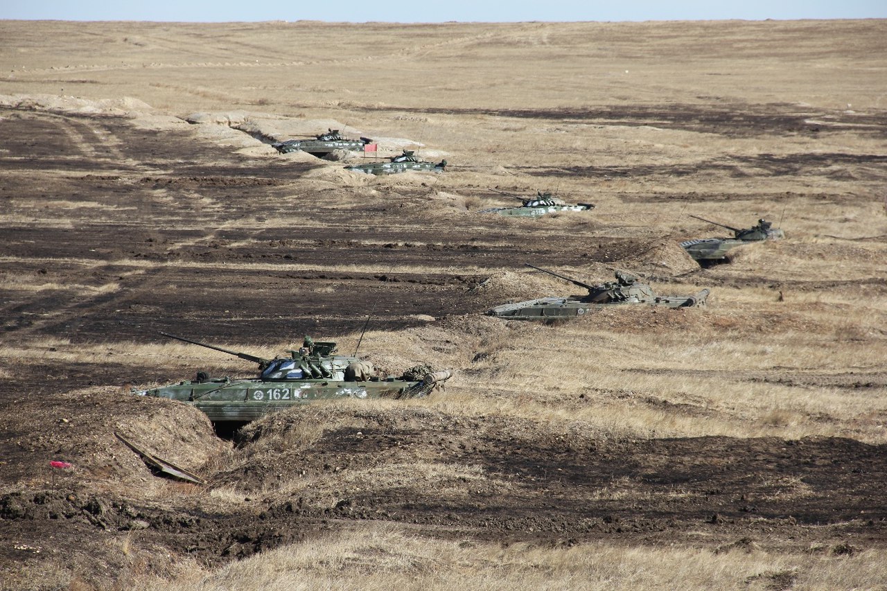 Фото военный полигон