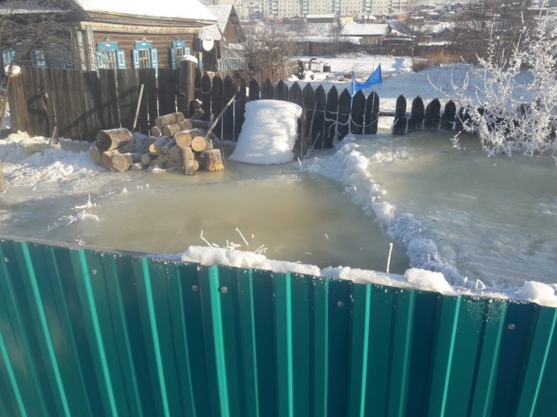 Плюхин: Дома и участки в Могоче продолжают уходить под лёд