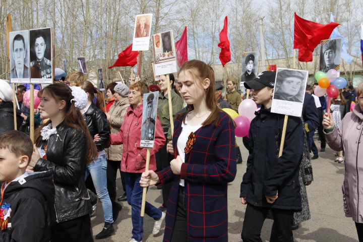 В акции «Бессмертный полк» в Шерловой приняли участие более 300 человек