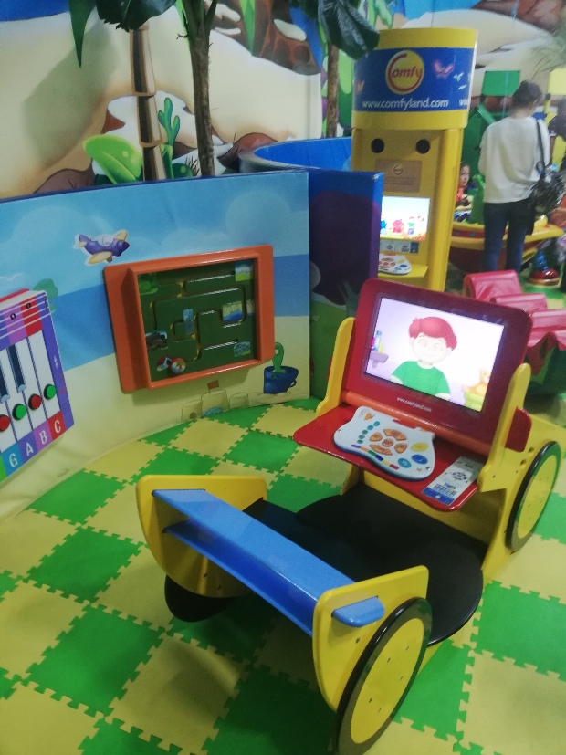 Фейерверк восторга и сюрпризов  - открытие новой «Динозаврии» в ТРЦ «Макси»