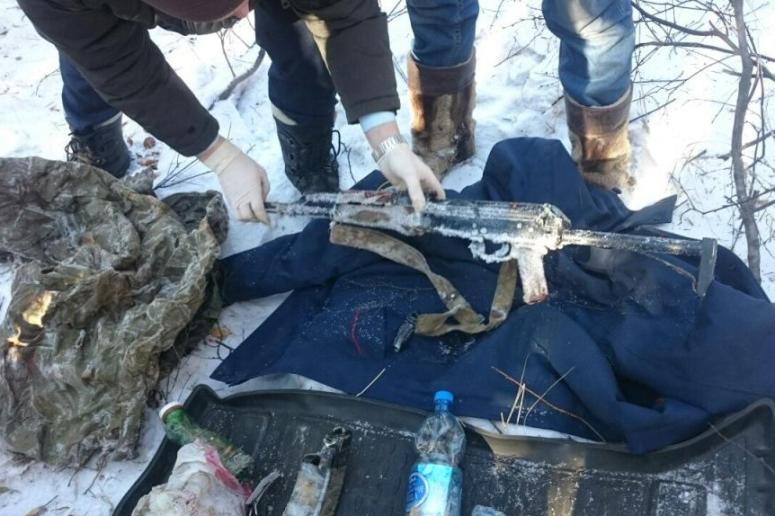 Схроны с оружием нашли у ОПГ, застрелившей предпринимателя в Чите