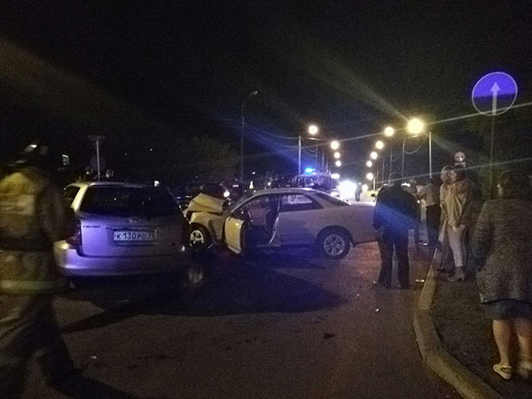 Один человек погиб и четверо ранены в ДТП на Мостовой в Чите