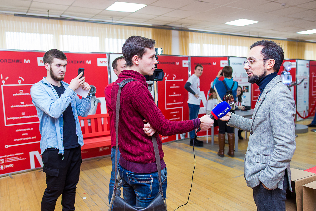 «Поколение М». Большие возможности маленьких и немаленьких детей