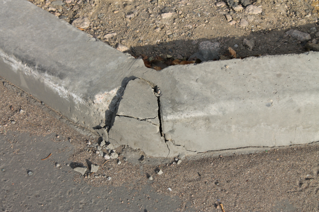 Недочёты в ремонте городских дорог обнаружили активисты ОНФ в Улан-Удэ