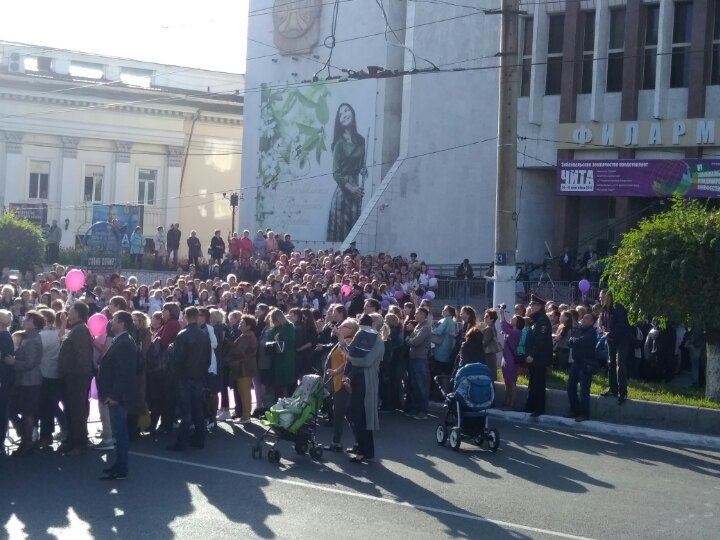 Сотни читинцев пришли на открытие забайкальского кинофестиваля