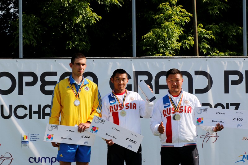 Забайкальские лучники победили на турнирах в Шанхае и Бухаресте