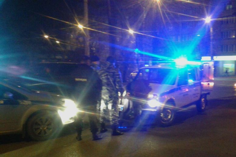 Полиция «Перехватом» задержала угнанный в Чите Toyota Mark II