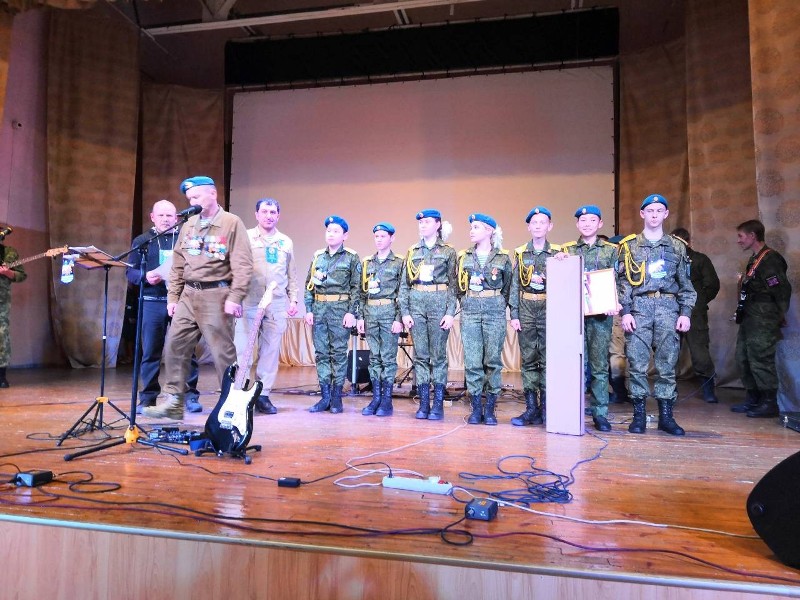 Победителей военно-спортивной игры «Зарница» наградили в Чите