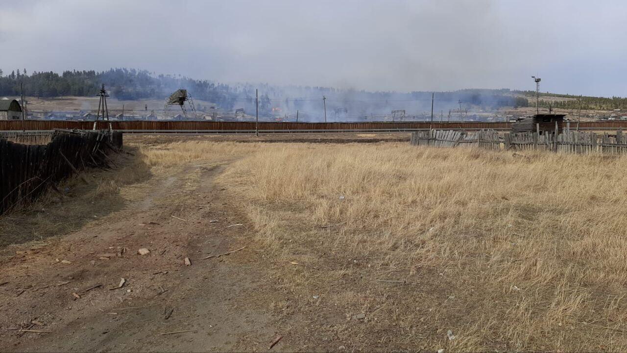 Баляга. Поселок Баляга. Поселок Баляга Забайкальский край. Пожар. Баляга. Пожары в Забайкалье.