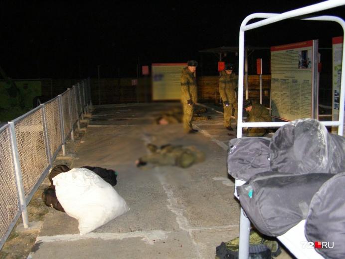 Опубликованы фото с воинской части в Горном, где были расстреляны военные (18+)